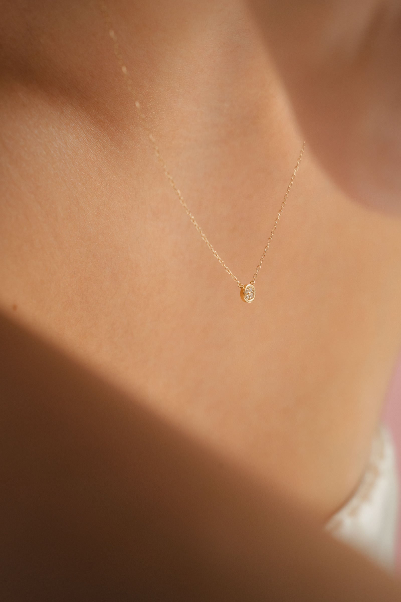 Collar de oro de primera ley con diamantes Four