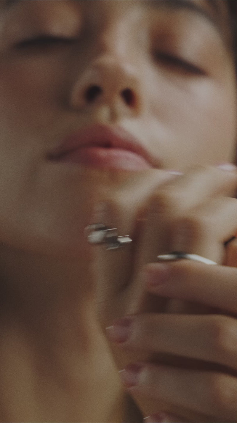 Vídeo de joyas de oro y plata Mua Mua Jewels